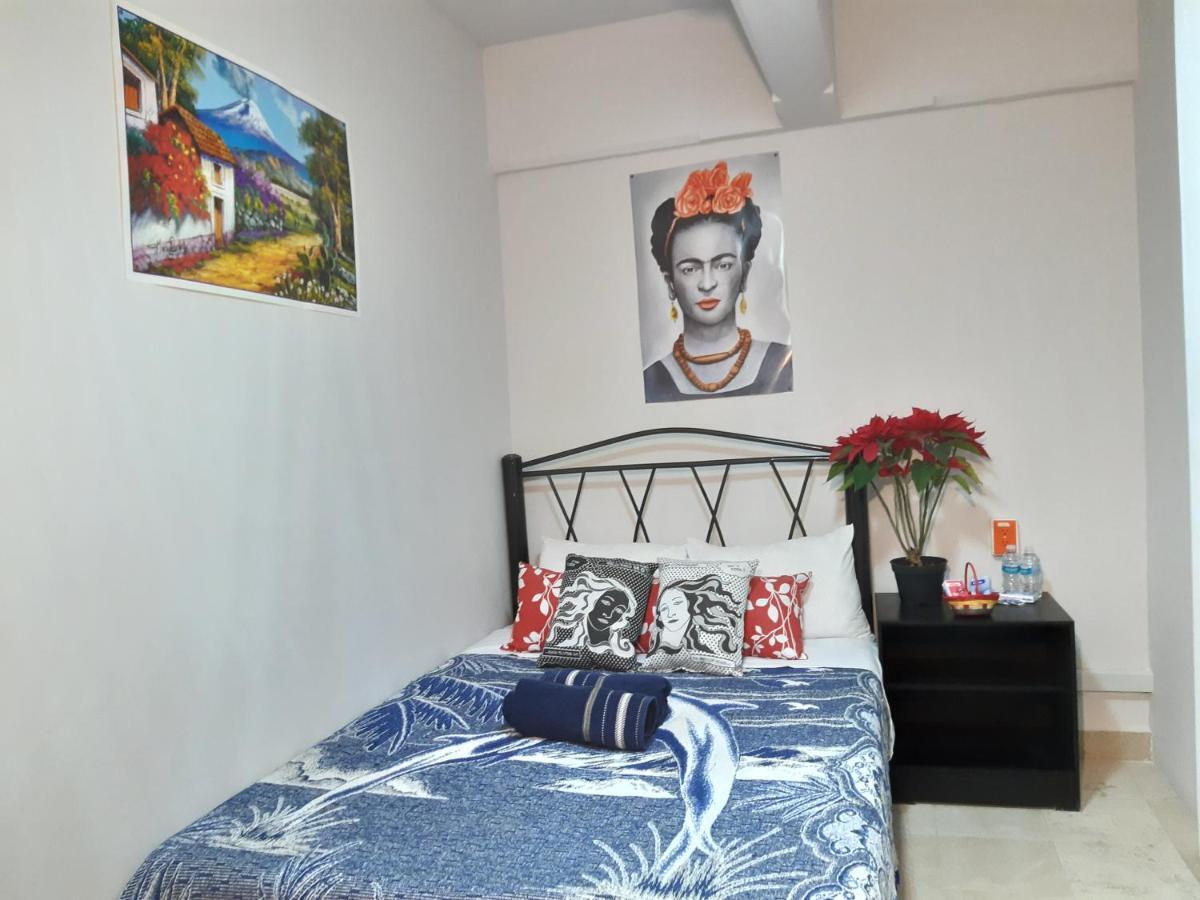 Отель Alameda House Мехико Экстерьер фото